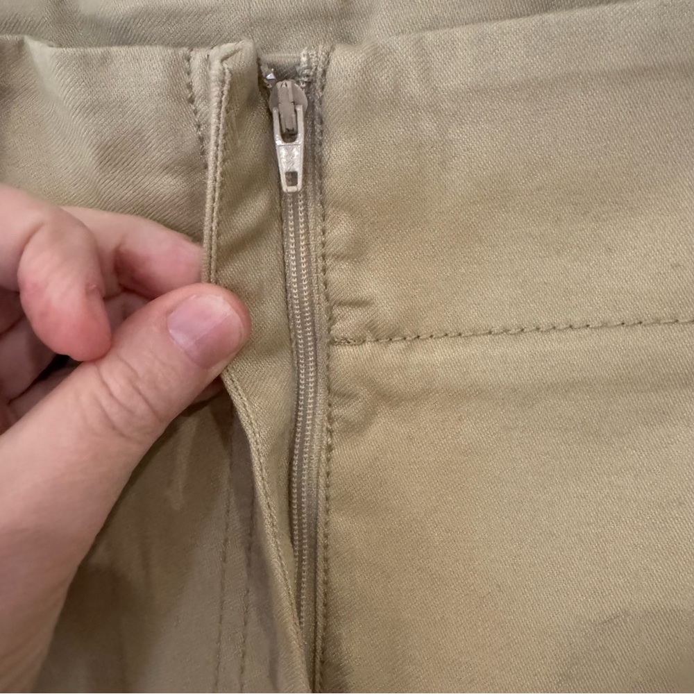 NWT Chico's Size 2R Fly Front Wide Leg Pant Fashion Wild Truffle Chino Khaki - Picture 4 of 16